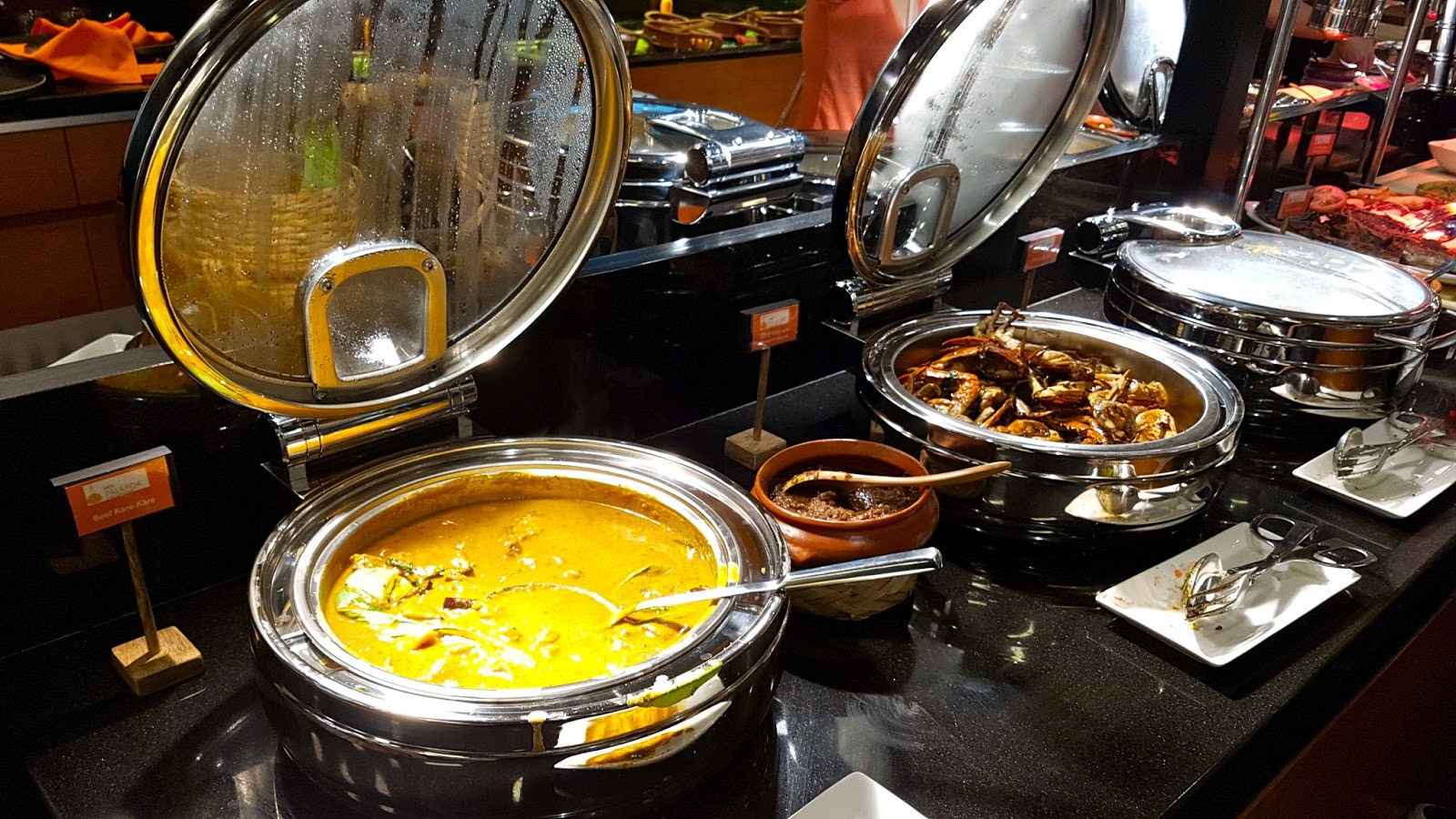 Anything Under The Sun Buffet Dining at Hot Palayok Restaurant, Dubai