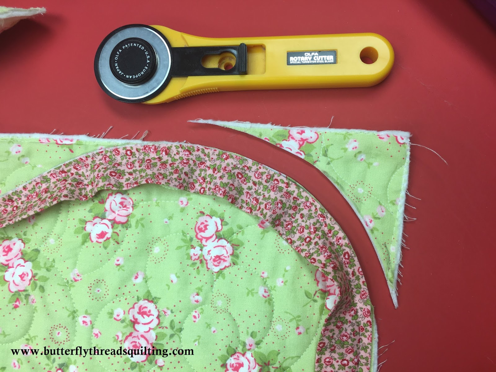 Butterfly Threads How To Make a Scalloped Quilt Binding