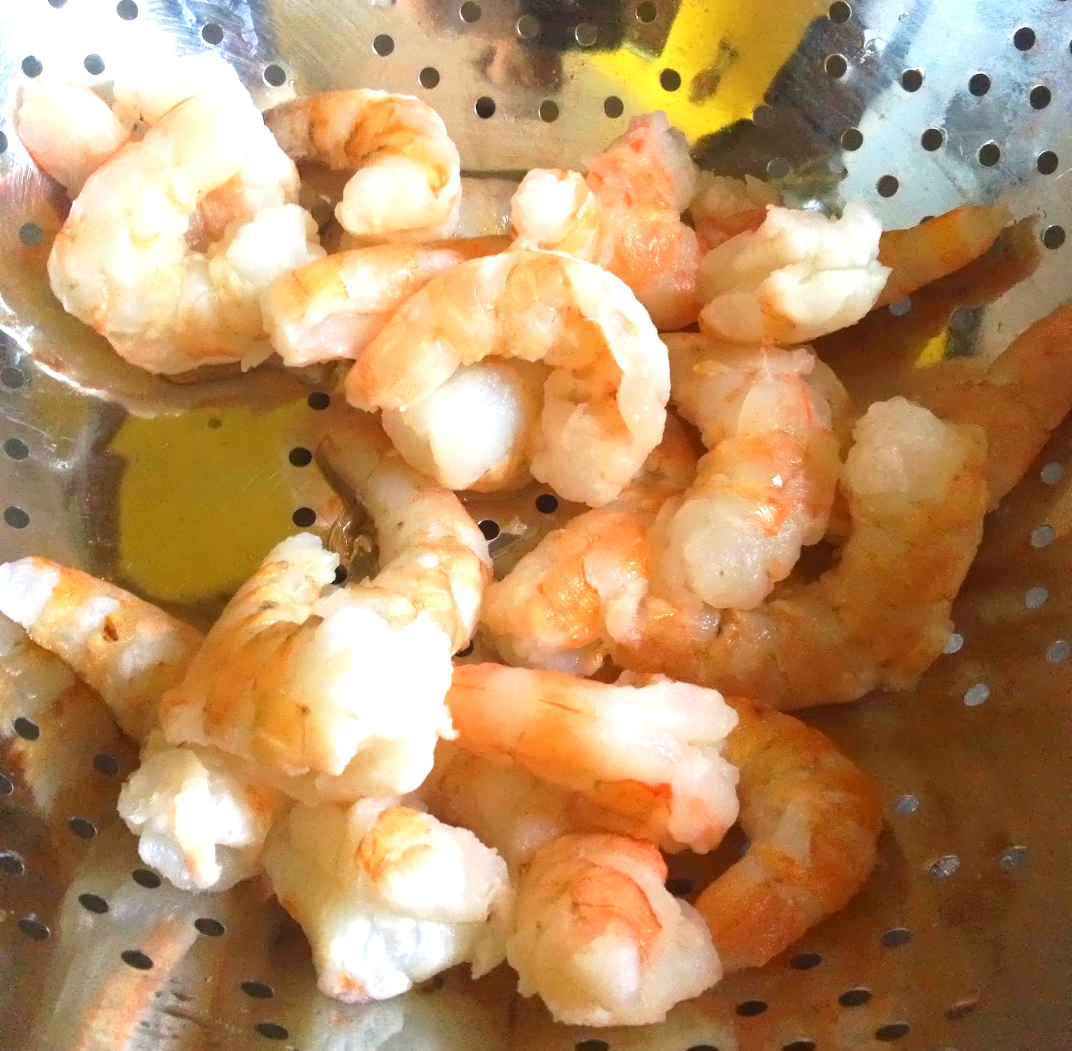 Recipe Review: Pineapple Shrimp Fried Rice & Lekue ...