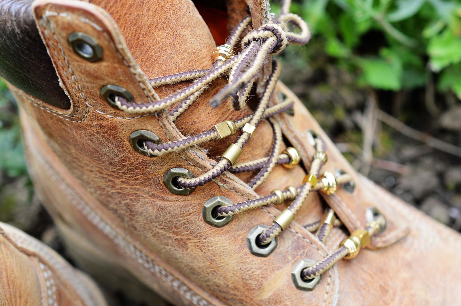 DIY BEADED SHOE LACES Motte