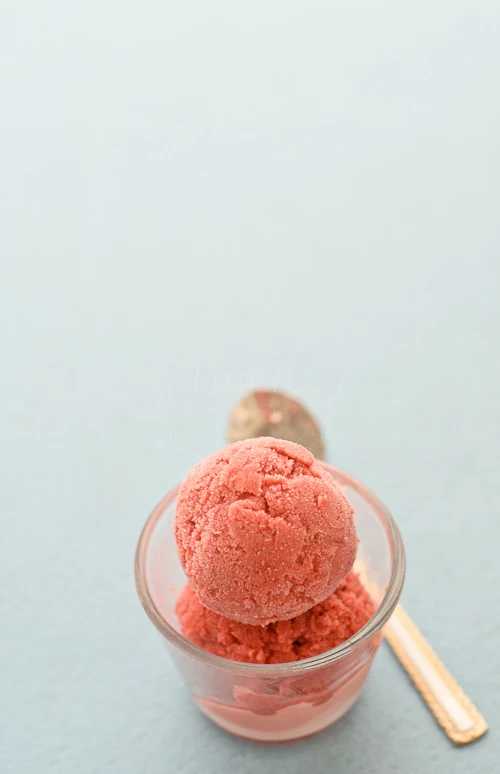 Strawberry and Basil Ice-cream 