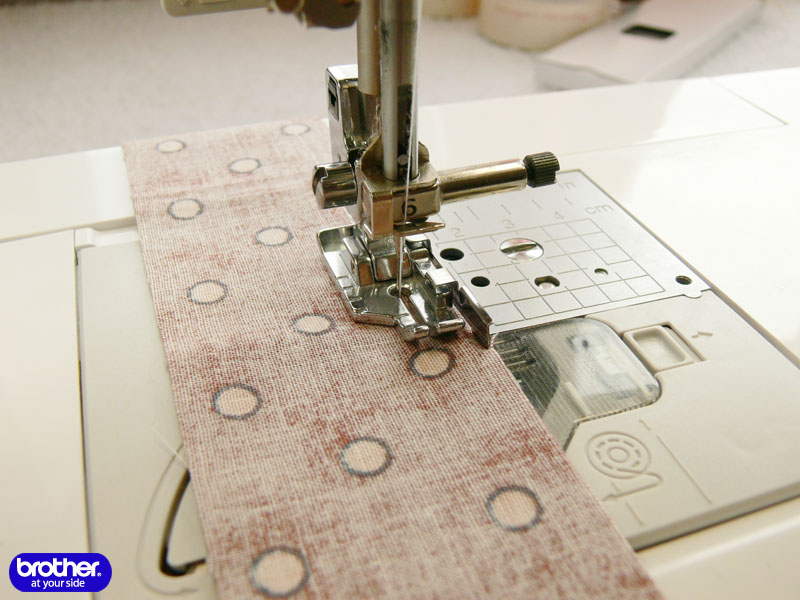 Cosmetic bag sewing pattern, makeup bag pattern. DIY Tutorial