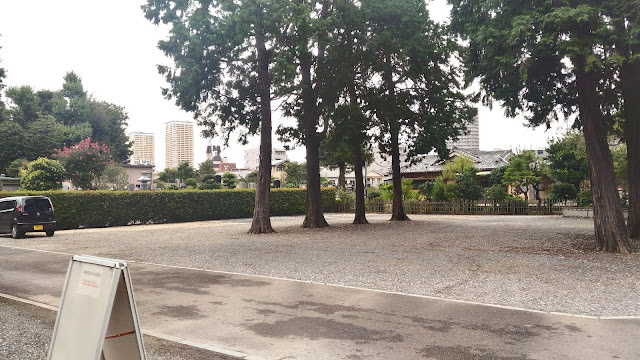 L'entrée du cimetière Yanaka