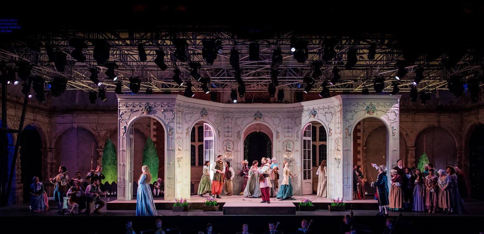 Mose Saucer Juice Planet Hugill: Comedy and pathos: Mozart's Cosi fan tutte at Opera Holland  Park