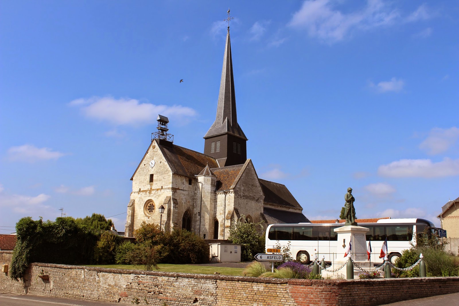 EN ROUTE POUR L'AVENTURE ! EN PASSANT PAR 