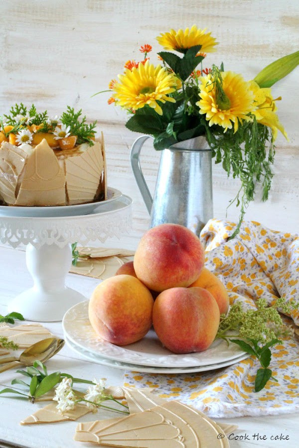 peaches-semifreddo, tarta-helada-de-melocoton, summer-dessert, icecream-peache-tart