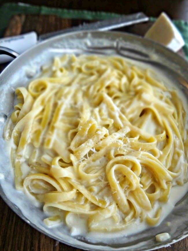 One Pot Garlic Parmesan Pasta