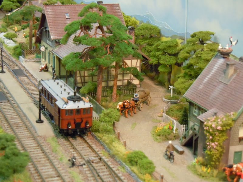 Michael's Model Railways The Wealden group's Arundel show