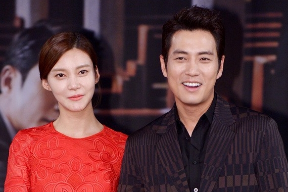 Check Out These 8 Real Life Korean Couples! Check Out These 8 Real Life Korean Couples!