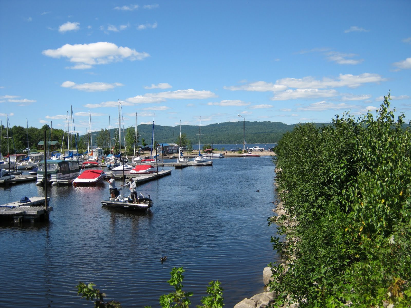 ziniania's corner Beautiful Ottawa River (in Deep River, Ontario)