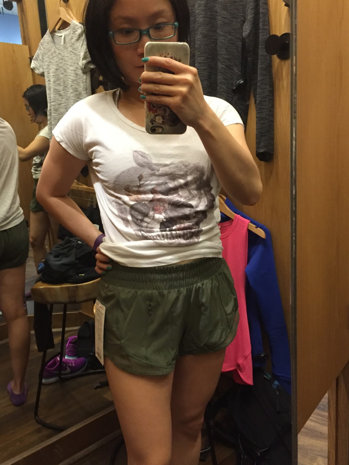 lululemon beat the heat shorts