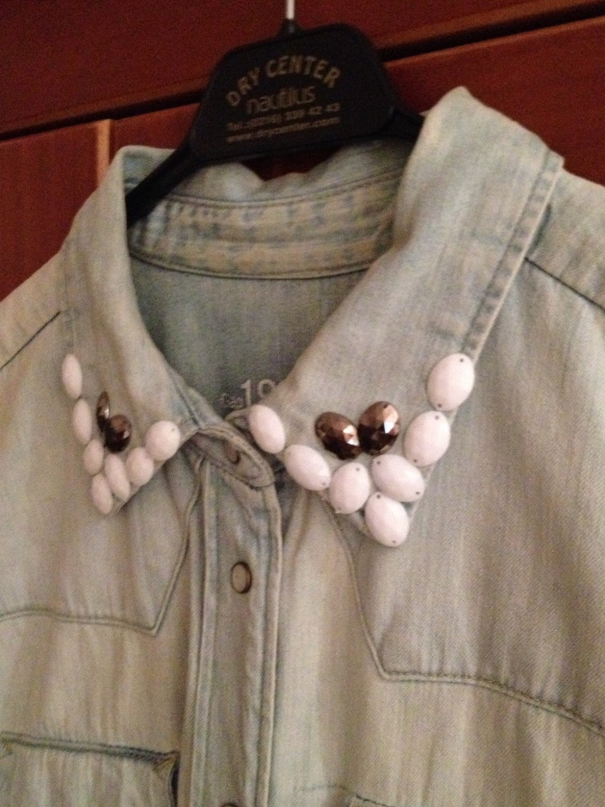 DIY Moda Gömlek Yakası Süslemeleri DIY Moda Gömlek Yakası Süslemeleri