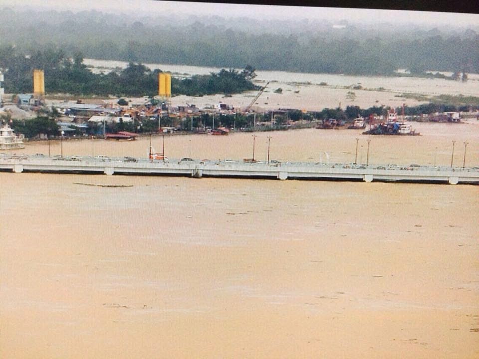 Jambatan yang menyambungkan Kota Bharu dan Tumpat ditutup 