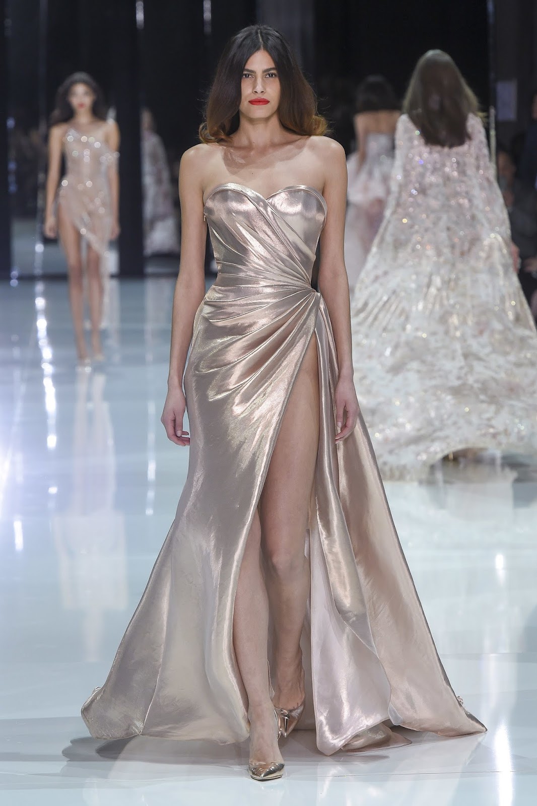 Haute Couture Elegance: RALPH AND RUSSO