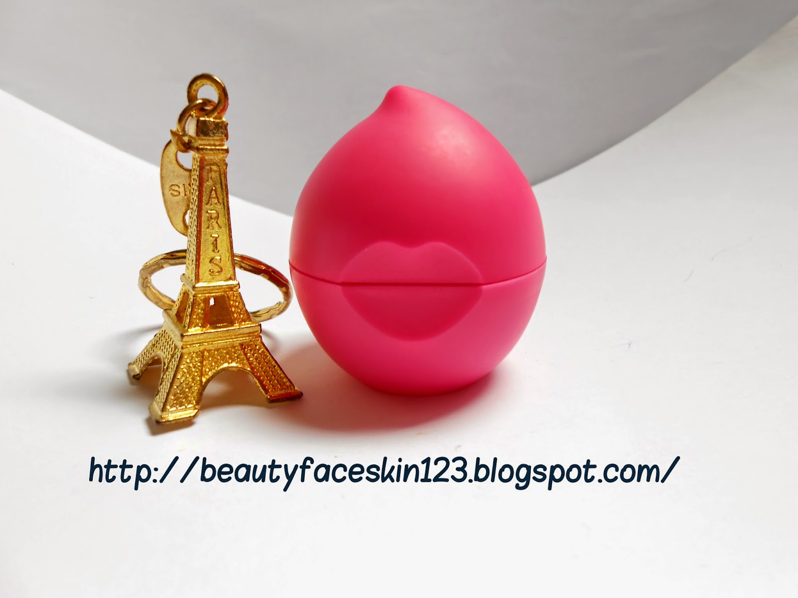 MENTHOLATUM CHU LIP- LIP BALM FROM JAPAN MENTHOLATUM CHU LIP- LIP BALM FROM JAPAN