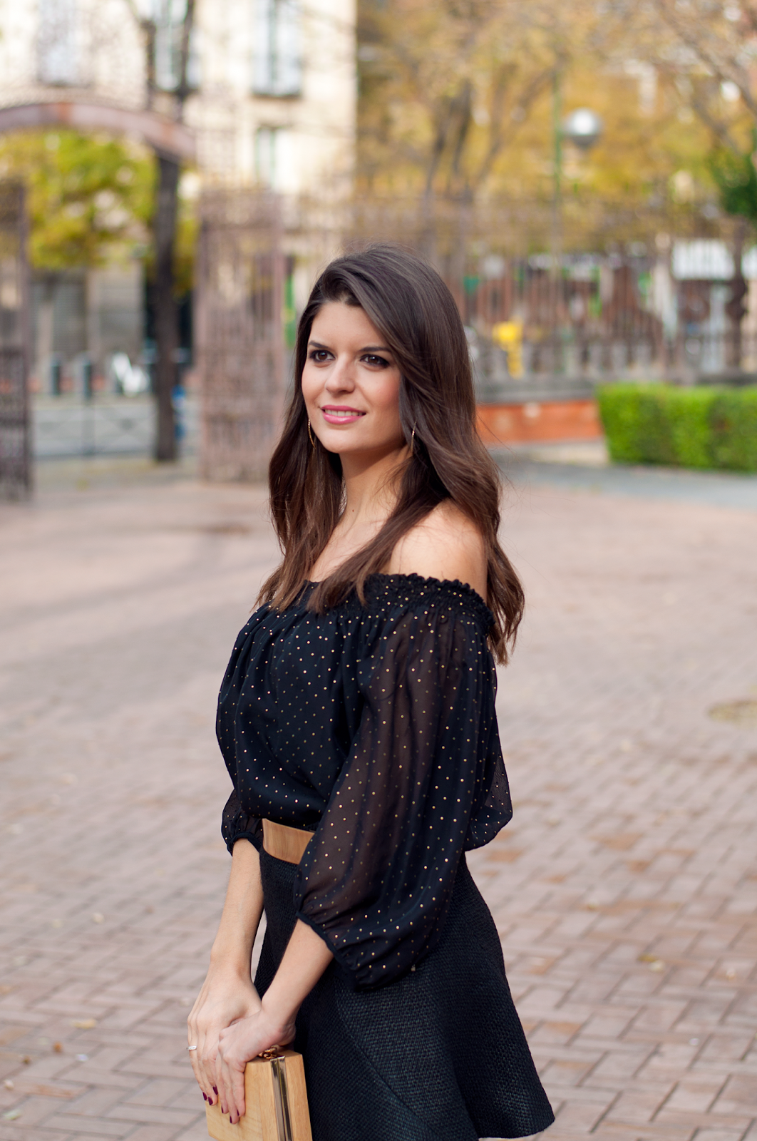look-noche-3.png