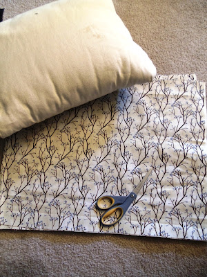 WILLOW PILLOW COVER