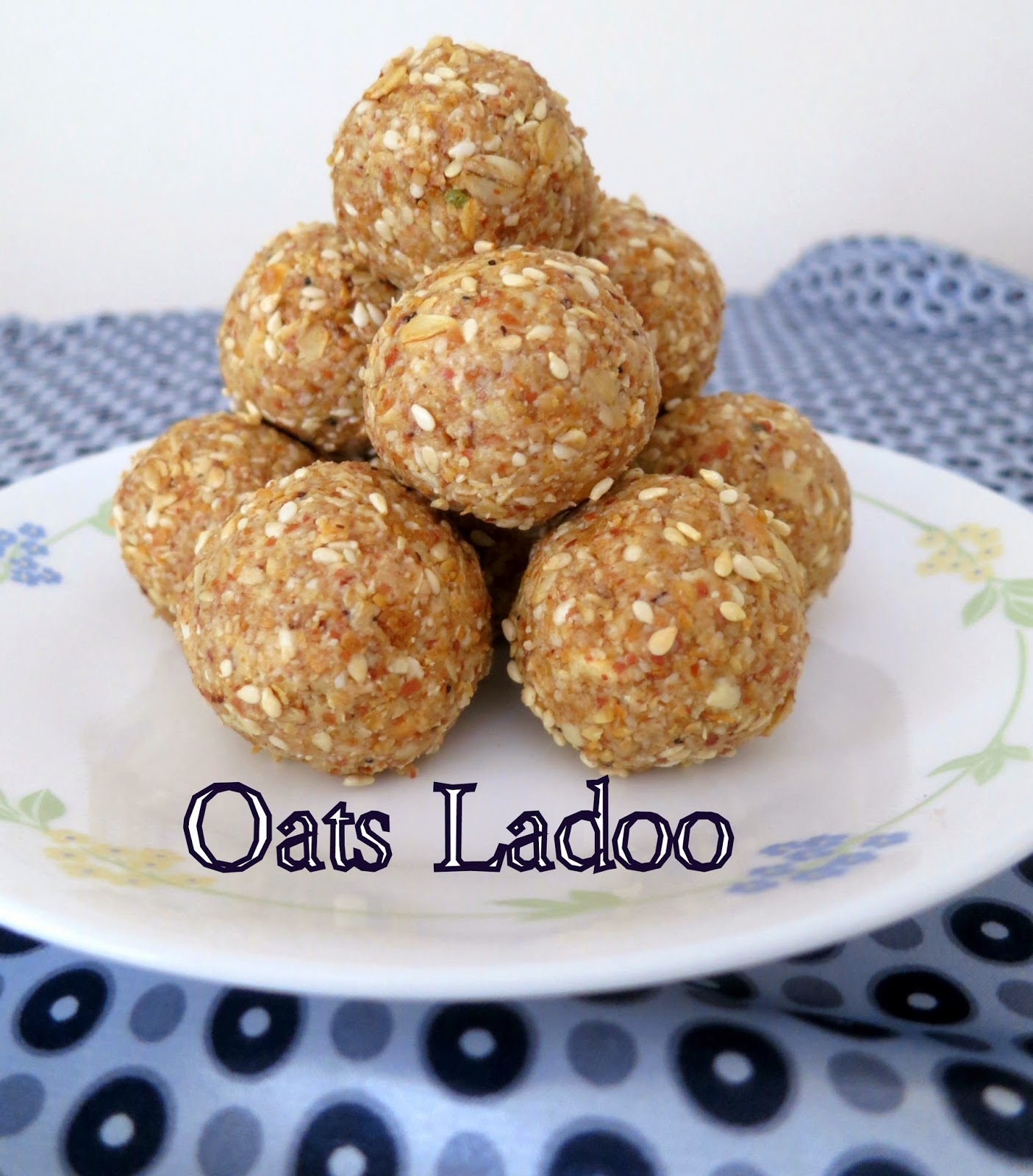 Simply Delicious Oats Ladoo