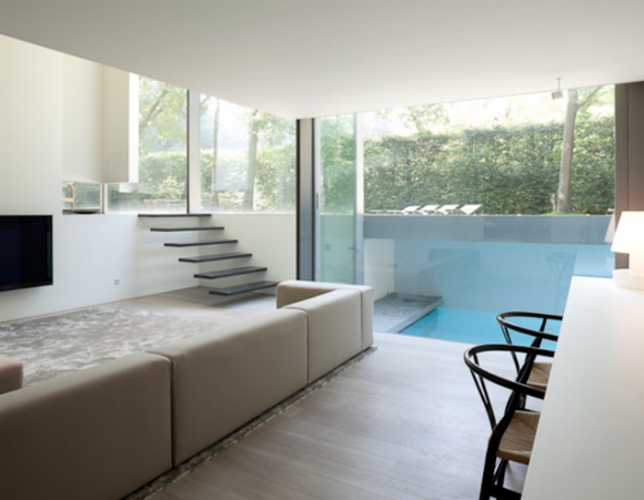 METRONOME: Villa Roces in Bruges