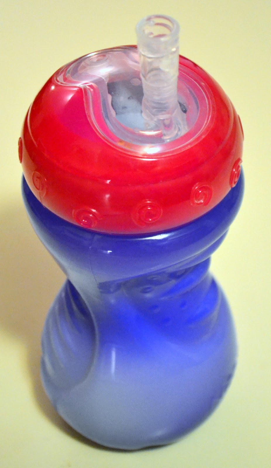 The Nuby Super Straw™ Cup Review - Opera Singer in the Kitchen