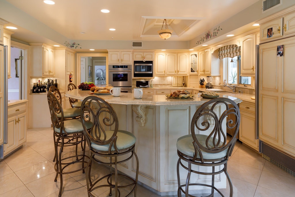 Buy Tony Sopranos's House....Bada Bing Bada Boom IHeartHollywood