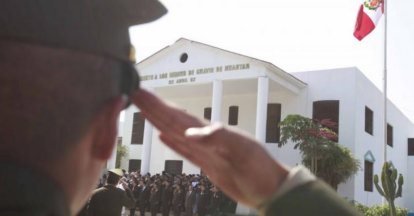 Congreso aprueba proyecto de ley que declara Héroes de la Democracia a comandos Chavín de Huántar Congreso aprueba proyecto de ley que declara Héroes de la Democracia a comandos Chavín de Huántar