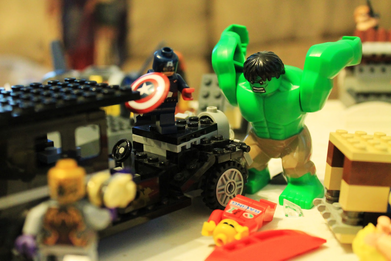 Good Little Boys Lego Avengers Set 1