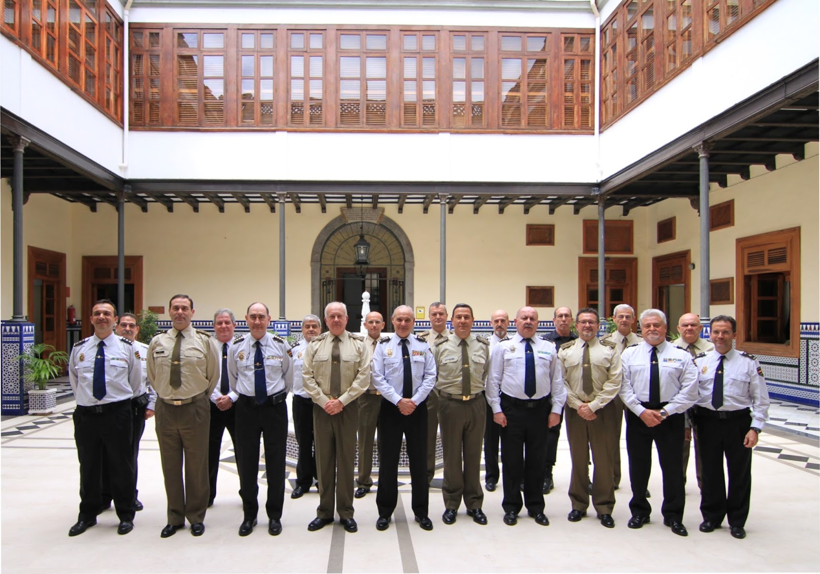 REGIÓN CANARIAS, Periódico digital de Canarias Jefes del Cuerpo