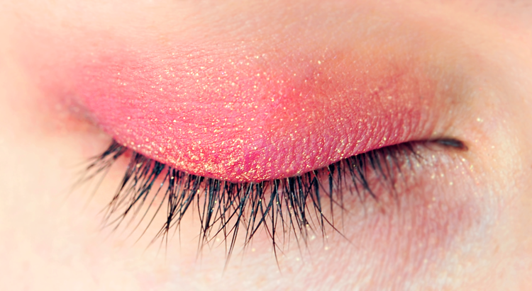 Aritaum Shine Fix Eyes - #25 Vampire Kiss Korean Eyeshadow Makeup Swatch Review 