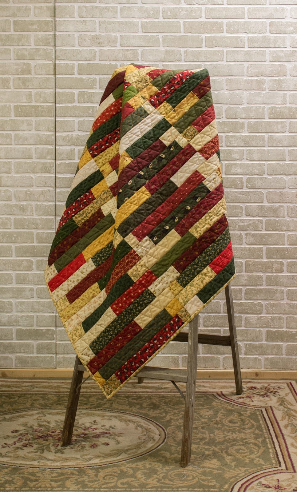 Masterpiece Quilting Piece and Quilt with Precuts & the Frequency