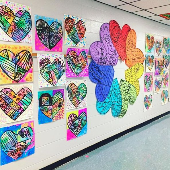 Cassie Stephens: In the Art Room: Romero Britto-Inspired Hearts in ...