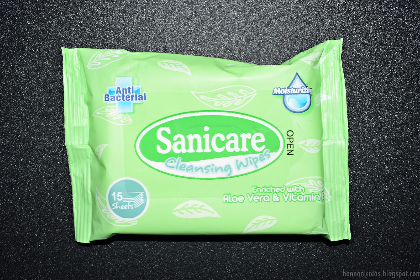 Hanna Nicolas ♥ Sanicare Antibacterial Cleansing Wipes Review