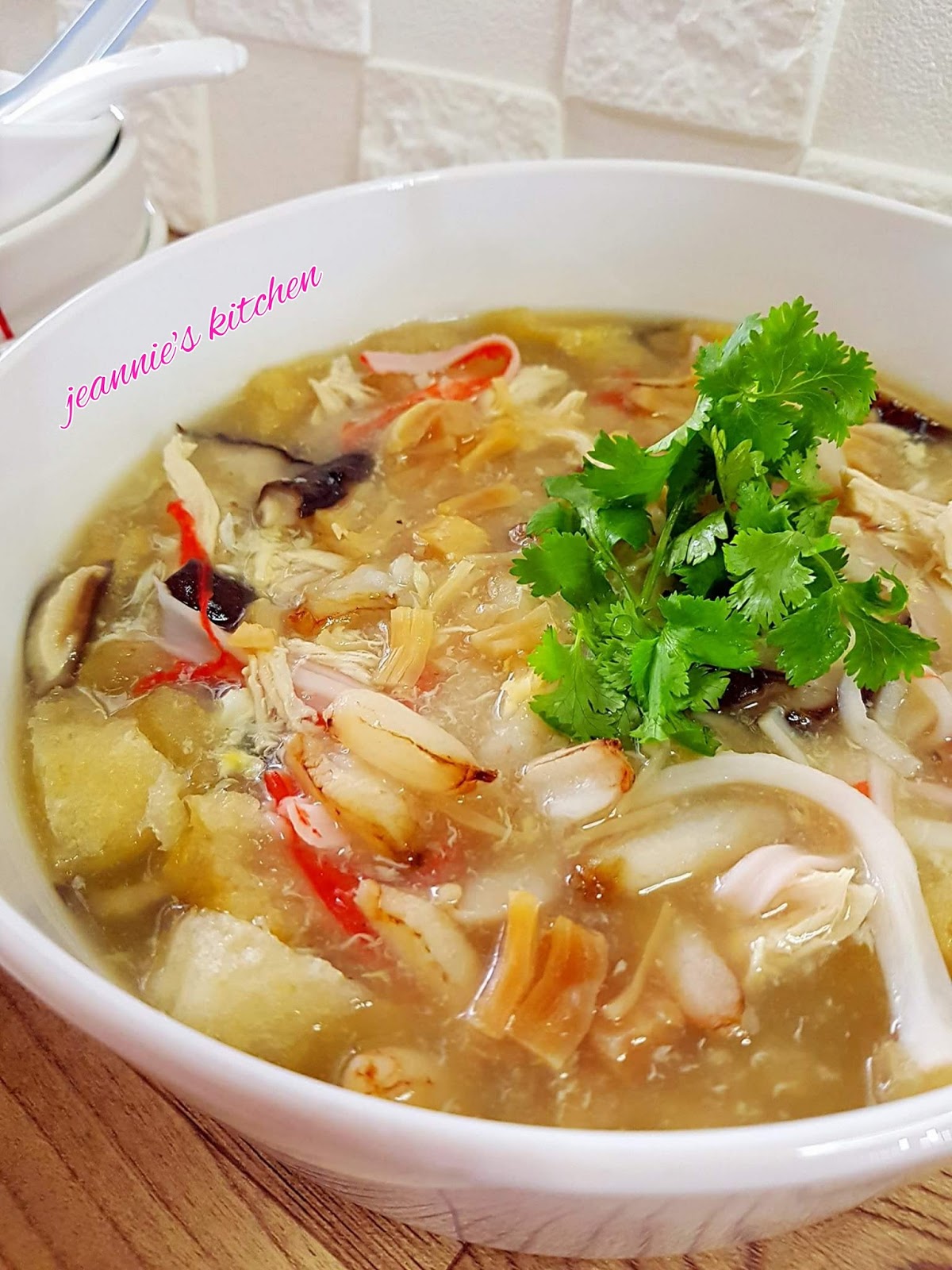 Jeannie62 Kitchen Scallops, Crabmeat & Fishmaw Soup