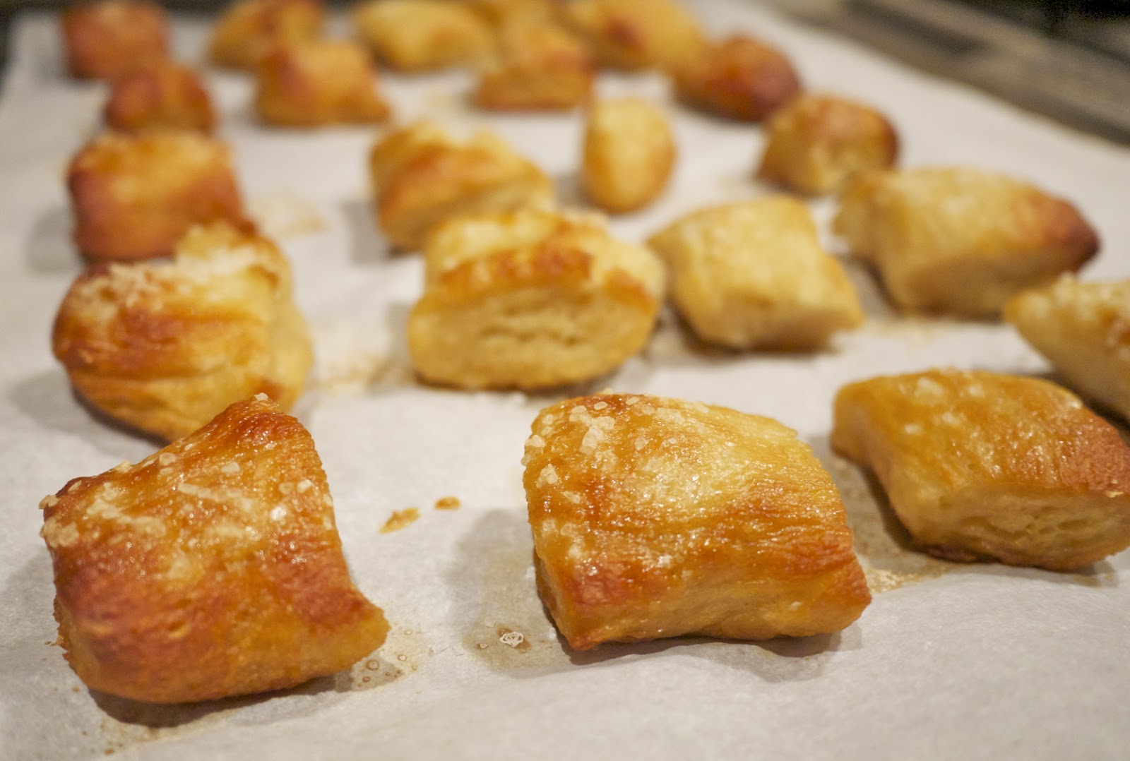 Short Stack Studio Soft Pretzels with Cheddar Cheese Dip