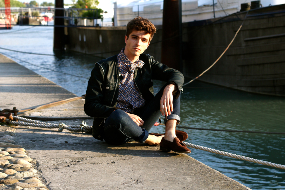 Blog-mode-homme_Paul-Joe_Maison-F_Chat_dries-van-noten-veste-zip-huilée_mocassin-exclusif_noeud-pap_mensfashion_preppy-berges-LYON Blog-mode-homme_Paul-Joe_Maison-F_Chat_dries-van-noten-veste-zip-huilée_mocassin-exclusif_noeud-pap_mensfashion_preppy-berges-LYON