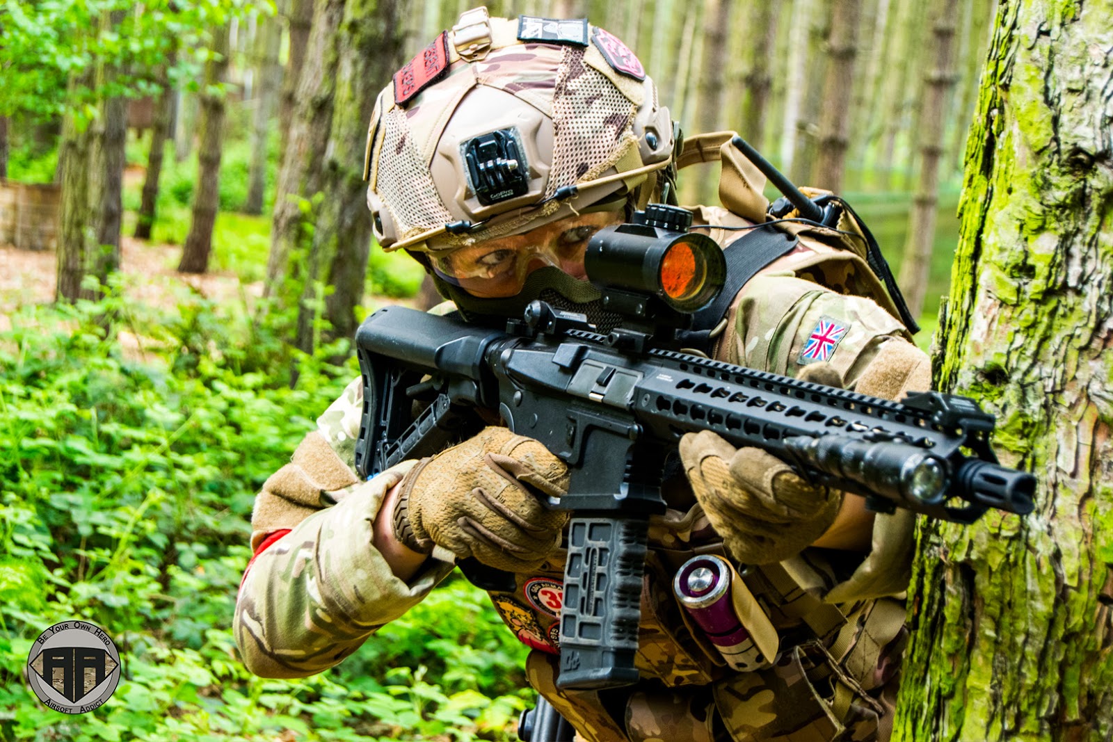 August 2016 Femme Fatale Airsoft