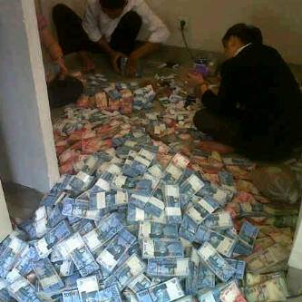 Wow Banyak Juga Data Mentri Keuangan Sebelas Ribu Triliun Rupiah Uang Warga Negara Indonesia Yang Disimpan Diluar Negeri