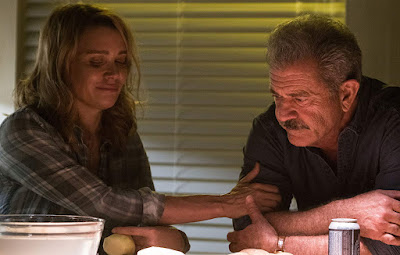 Dragged Across Concrete Mel Gibson Laurie Holden Image 1