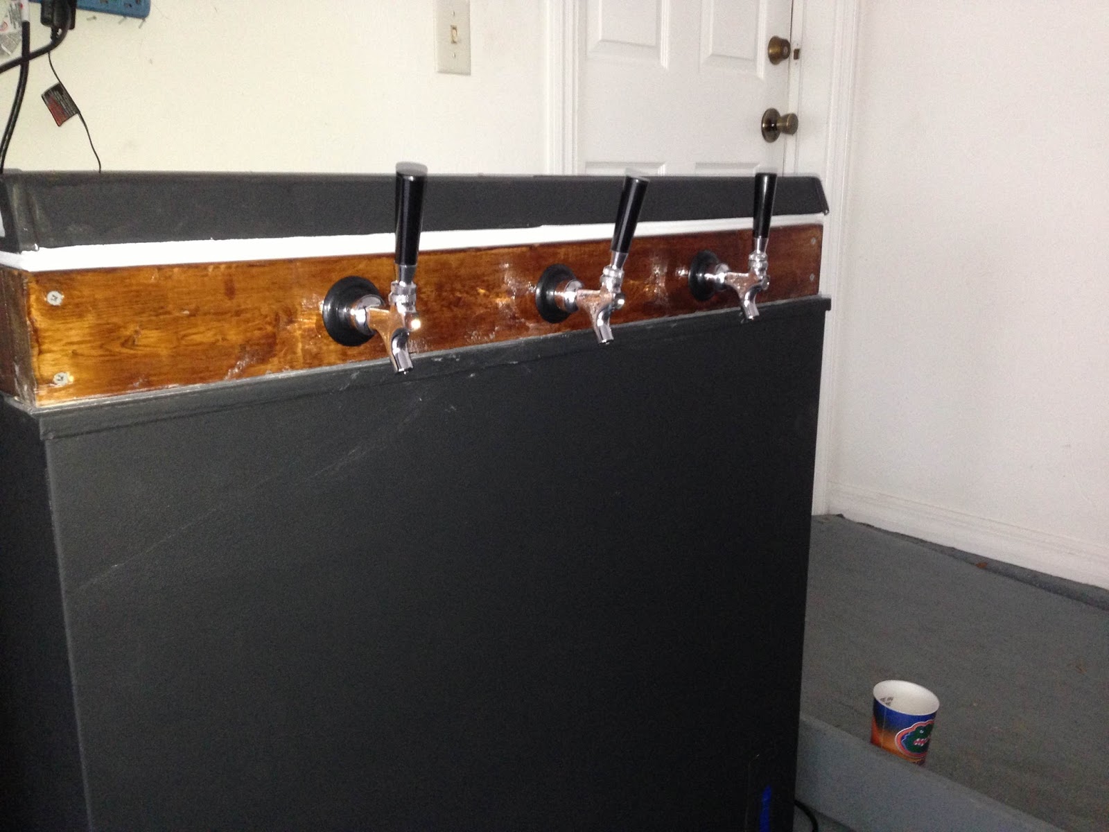 Slightly Confused Brewing Co. Building the Keezer