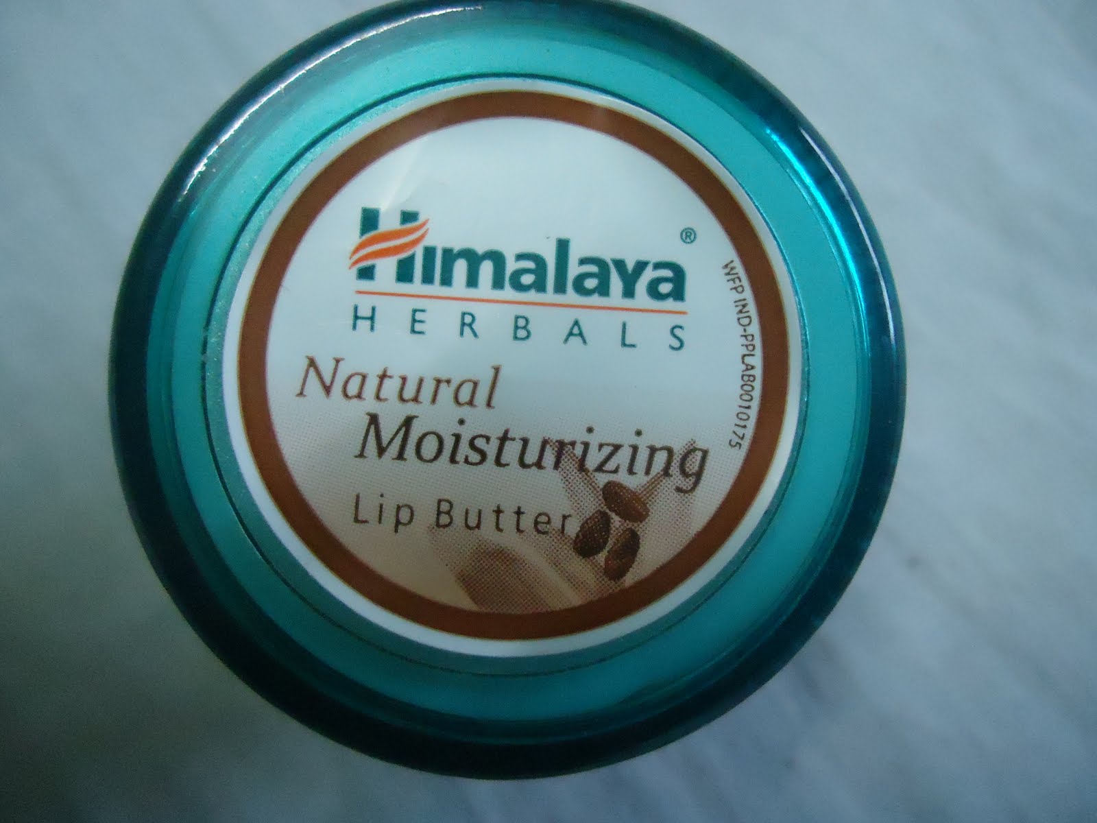 Himalaya Natural Moisurising Lip Butter Review New Love Makeup