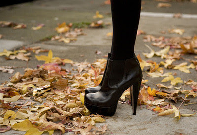FashionablyLatest: Autumn's Hottest Shoes