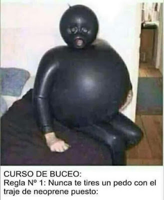 Curso de buceo, nunca te tires un pedo con el traje de neopreno puesto Curso de buceo, nunca te tires un pedo con el traje de neopreno puesto