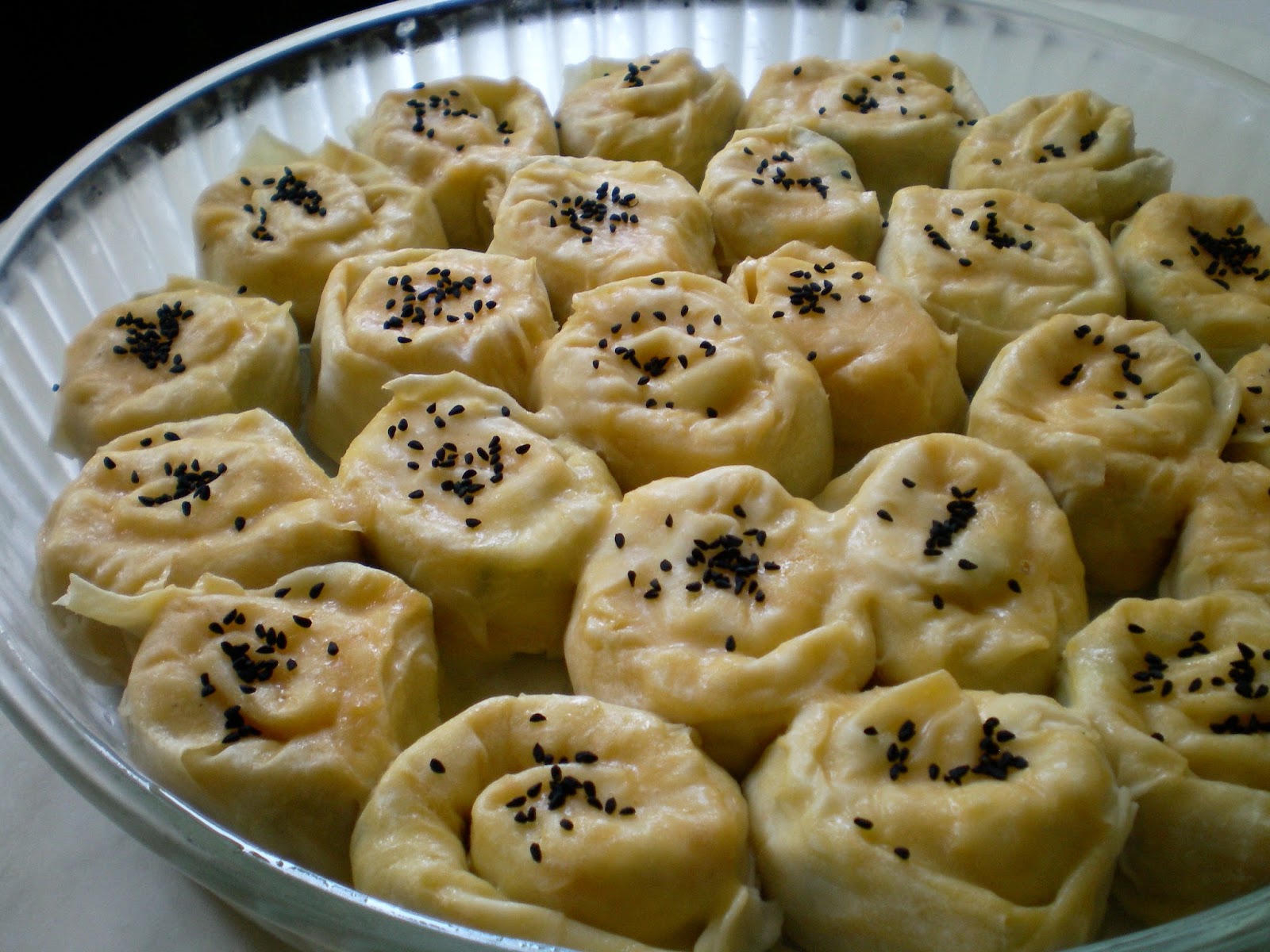 Havadan Sudan GÜL BÖREK&hellip;Ufacıcık&hellip;Yumuşacık&hellip;