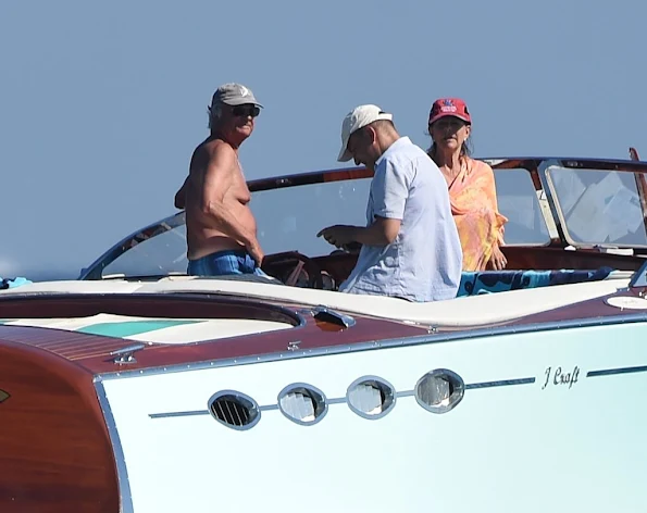 Princess Madeleine, Princess Elenore, Princess Sofia Hellqvist, Prince Carl Philip, Prince Daniel, Crown Princess Victoria and Princess Estelle on beach in Saint Tropez