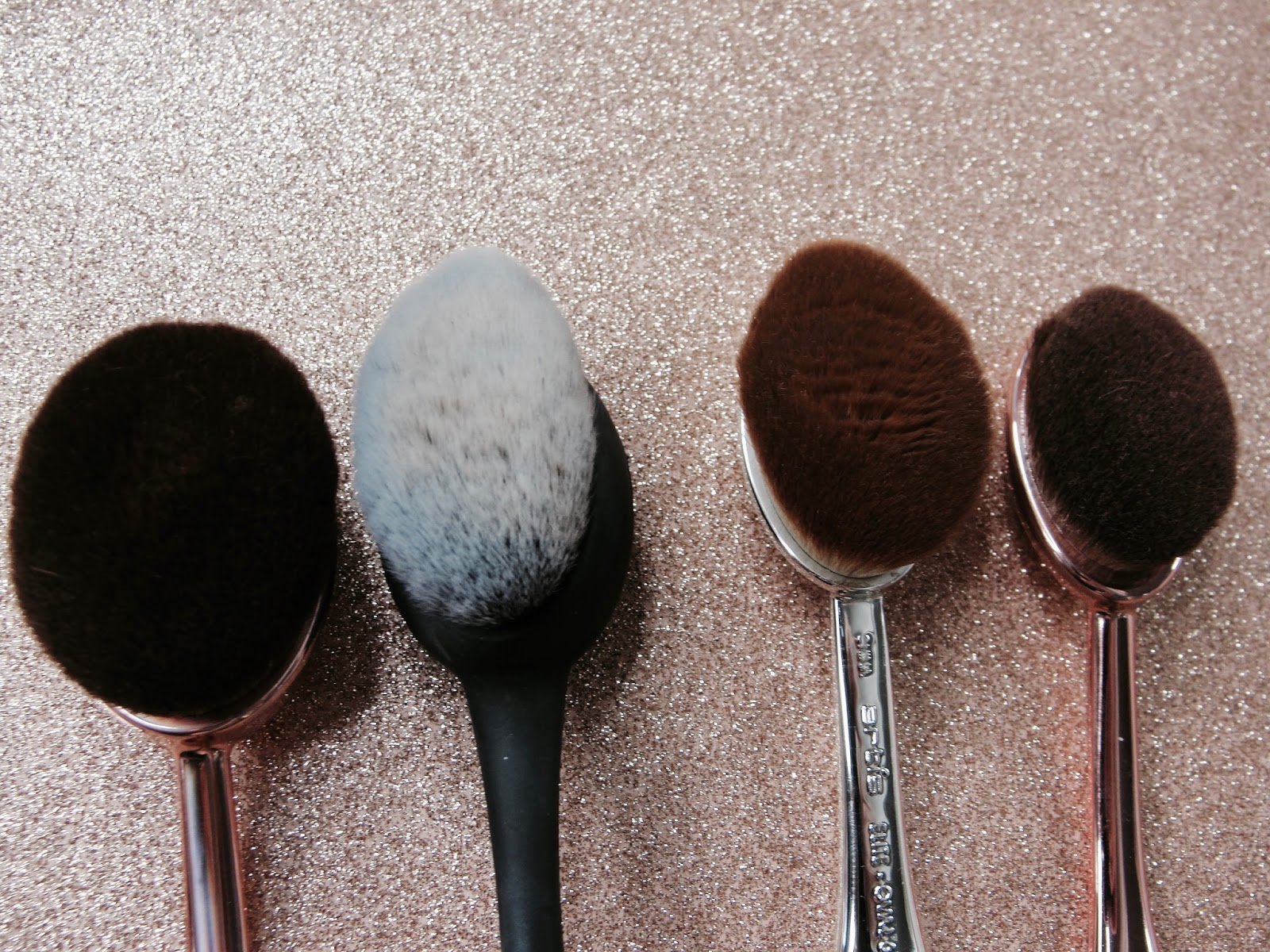 ARTIS BRUSHES VS. REAL TECHNIQUES VS. MARSHALLS BRUSHES THE BEST DUPES