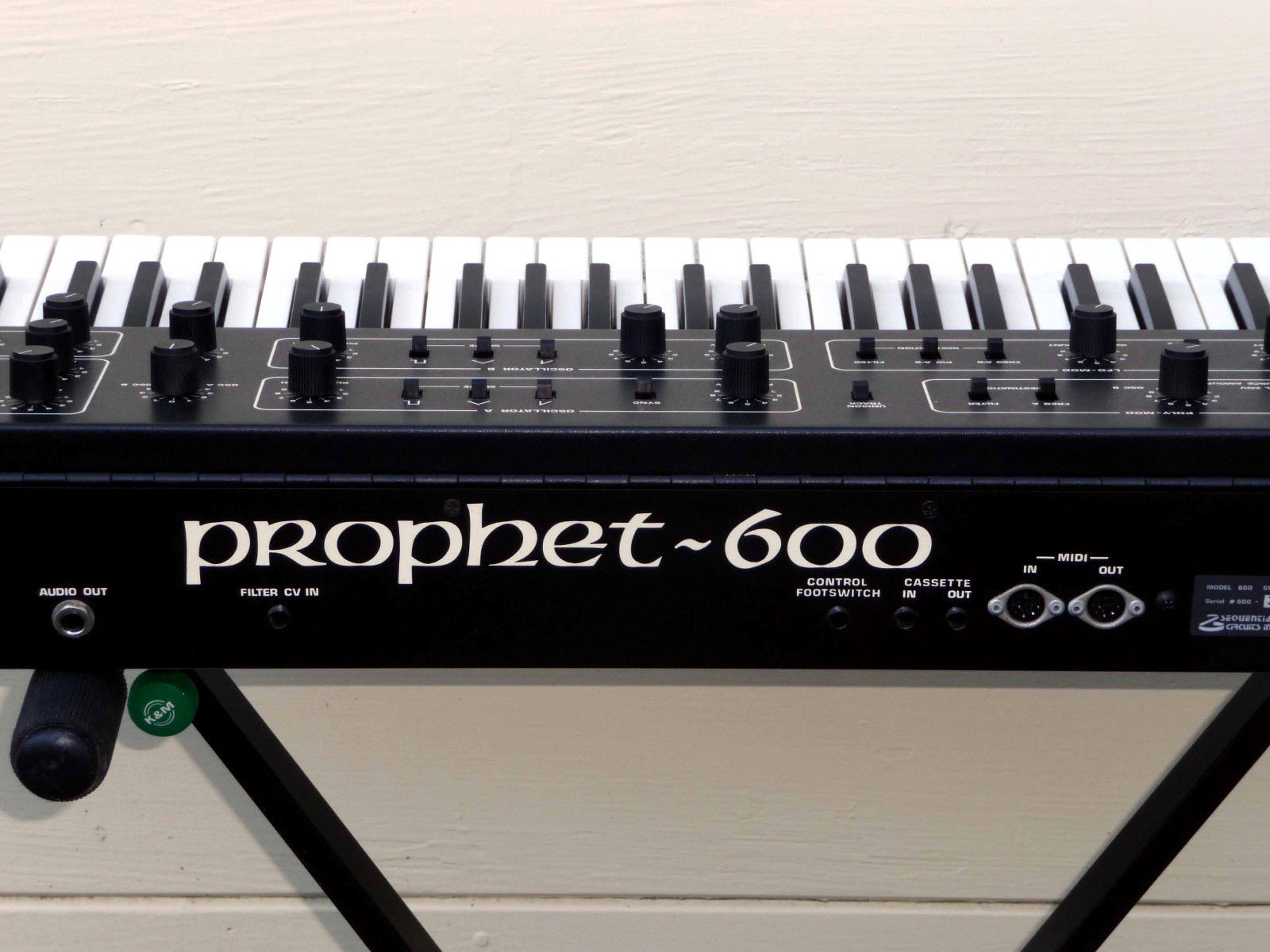 MATRIXSYNTH VINTAGE PROPHET 600 SYNTHESIZER SN 3654 with Original Box