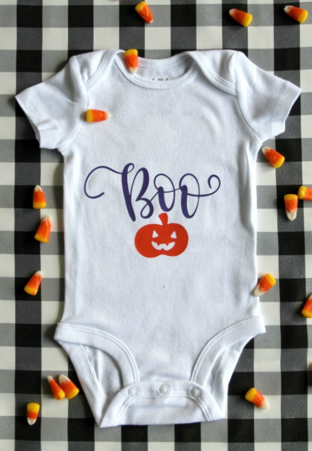 Ginger Snap Crafts: 3 Simple Halloween Projects with Cricut {tutorial}