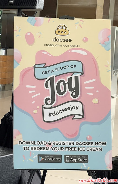 Dacsee, Dacsee Mobile App, Finding Joy in Your Journey, Ride Sharing App, Community Ride App, Free Ice Cream, Volkswagen Combi Van, Ride App, Mobile App, Mobile App Review, Lifestyle 