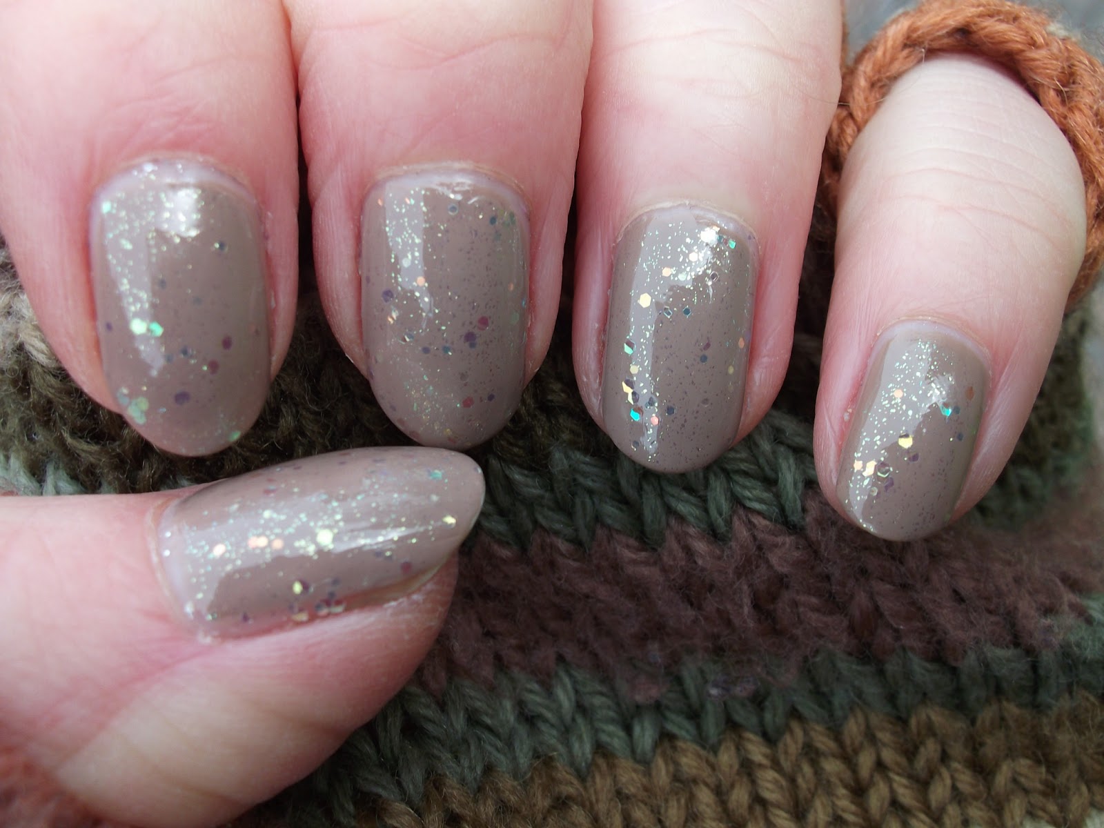 Knitty Nails Nails Inc Belgravia Gardens and China Glaze Make a Spectacle
