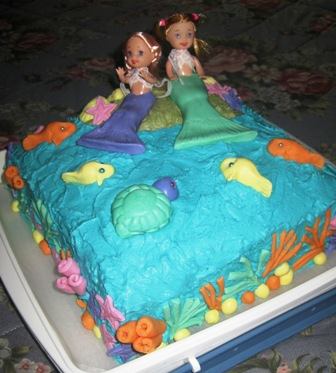 Little Mermaids Cake by Budgen